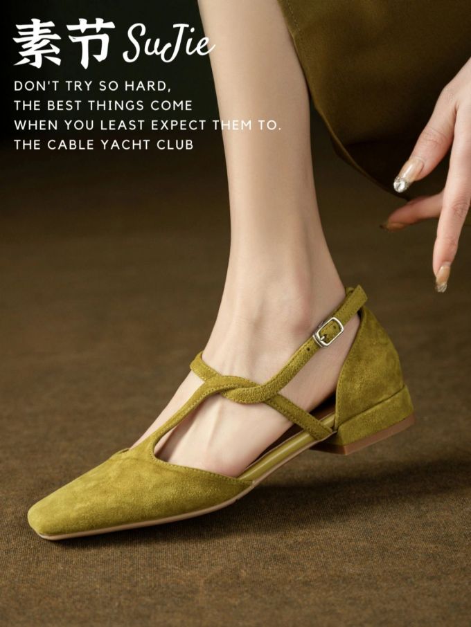 粗跟 中跟 圆头 低帮 袢扣 浅口鞋 皮革 