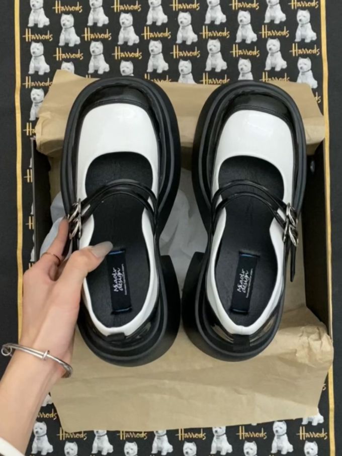 圆头 袢扣 中口鞋 皮革 