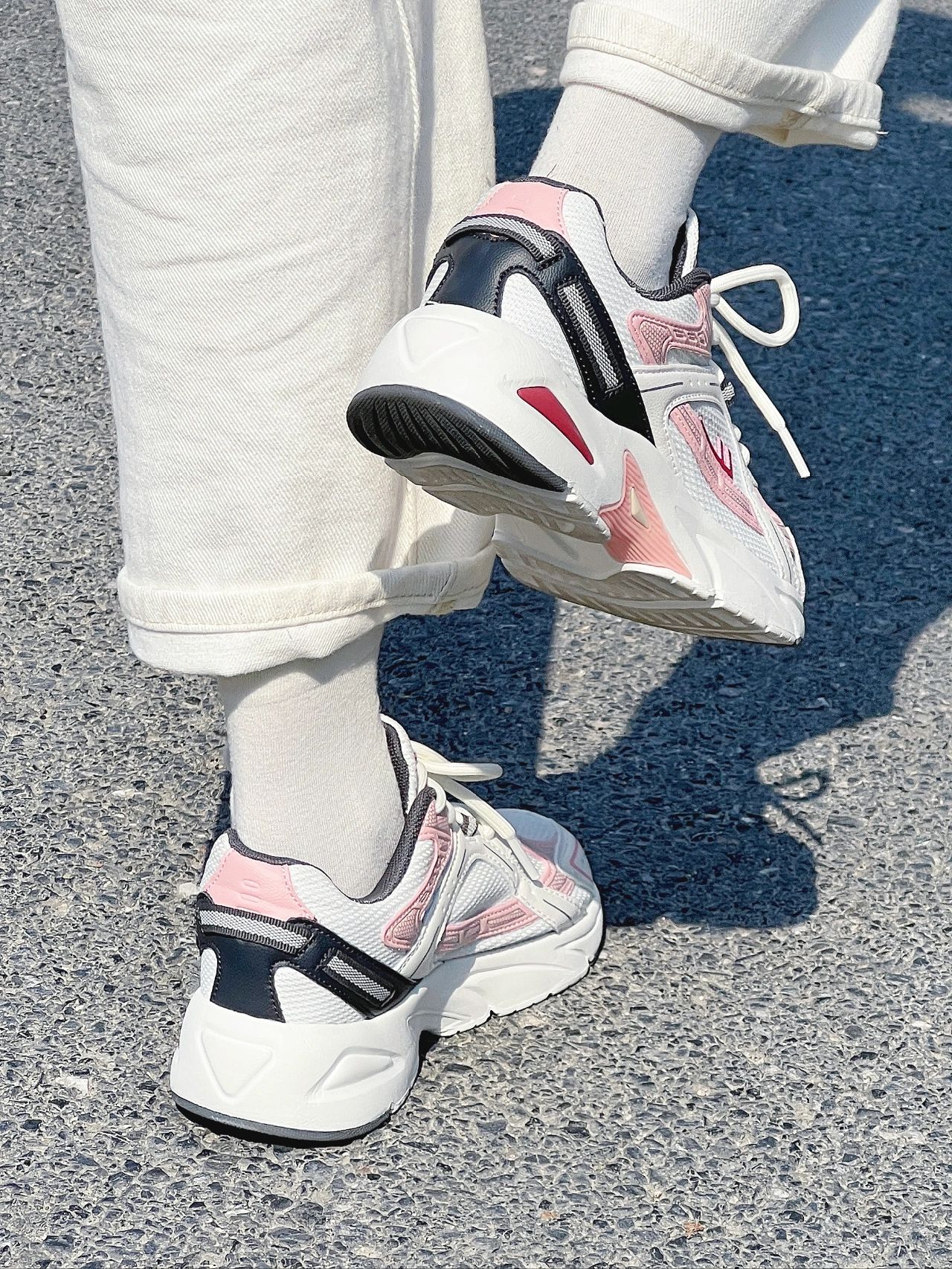 厚底 中帮 BOA 深口鞋  - VALI鞋履AI设计主图