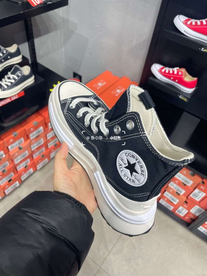 圆头 高帮 系带 深口鞋 