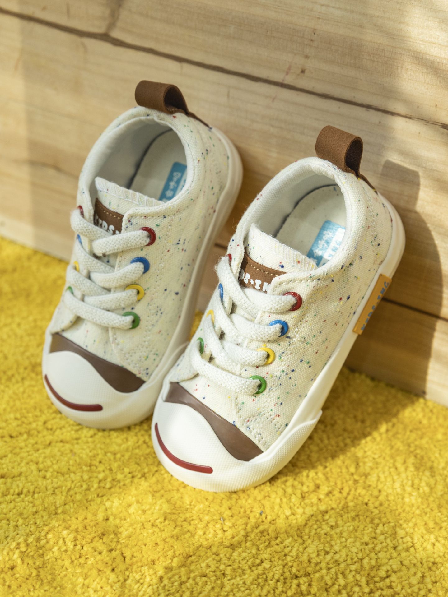 圆头 低帮 系带 深口鞋  - VALI鞋履AI设计主图