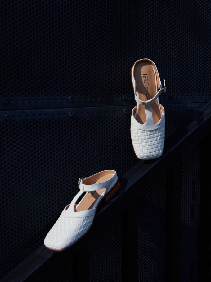 方头 低帮 松紧带 中口鞋 皮革 