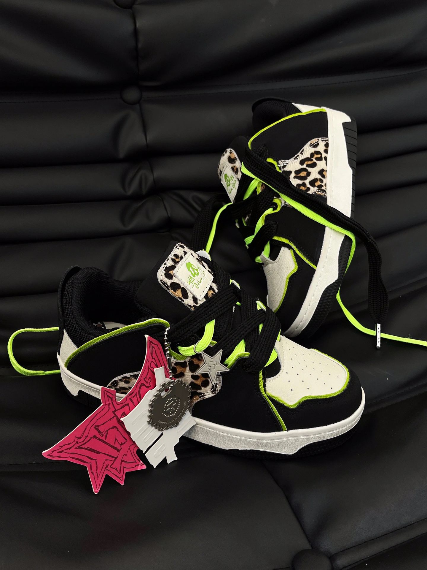 平底 圆头 低帮 系带 深口鞋 皮革  - VALI鞋履AI设计主图