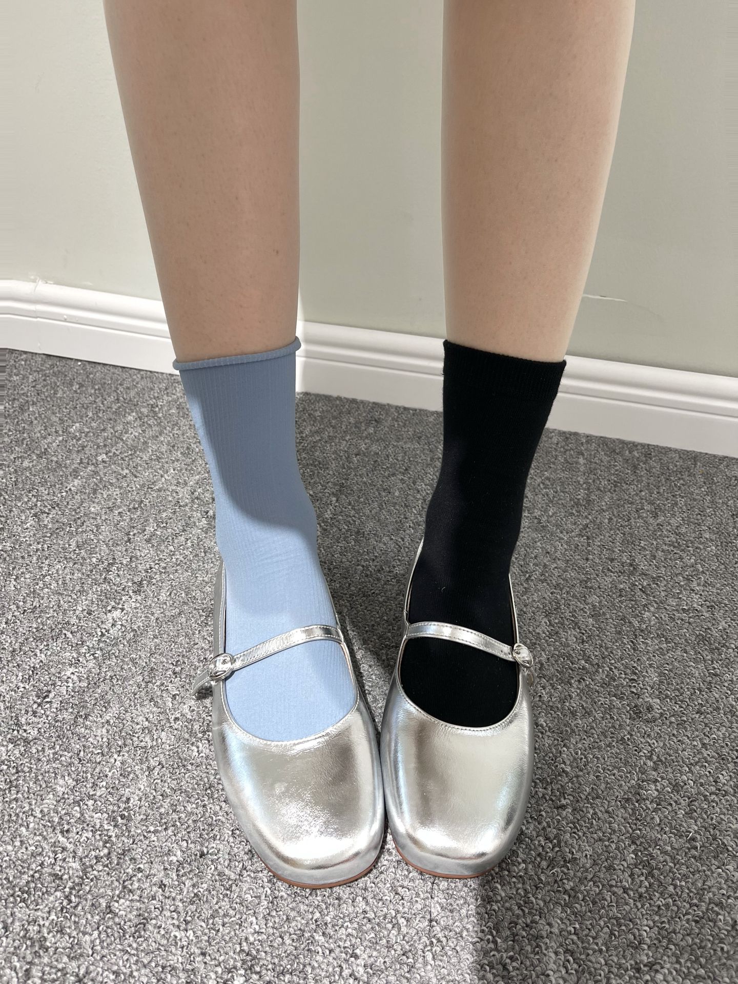 方头 低帮 袢扣 浅口鞋 皮革  - VALI鞋履AI设计主图