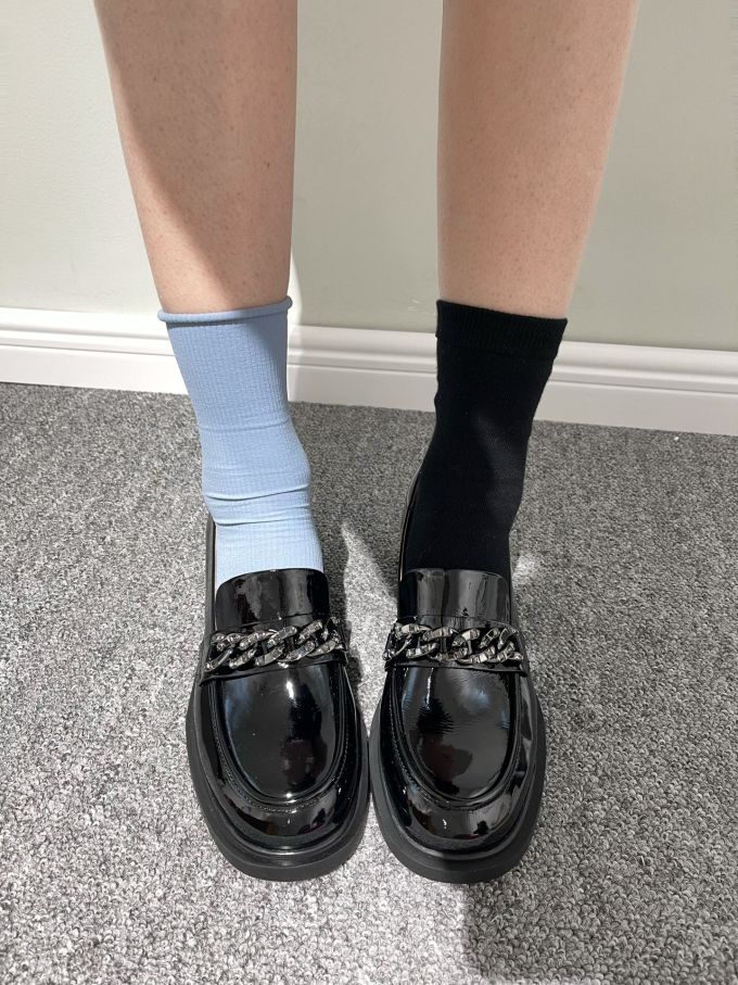 圆头 低帮 一脚蹬 深口鞋 皮革 