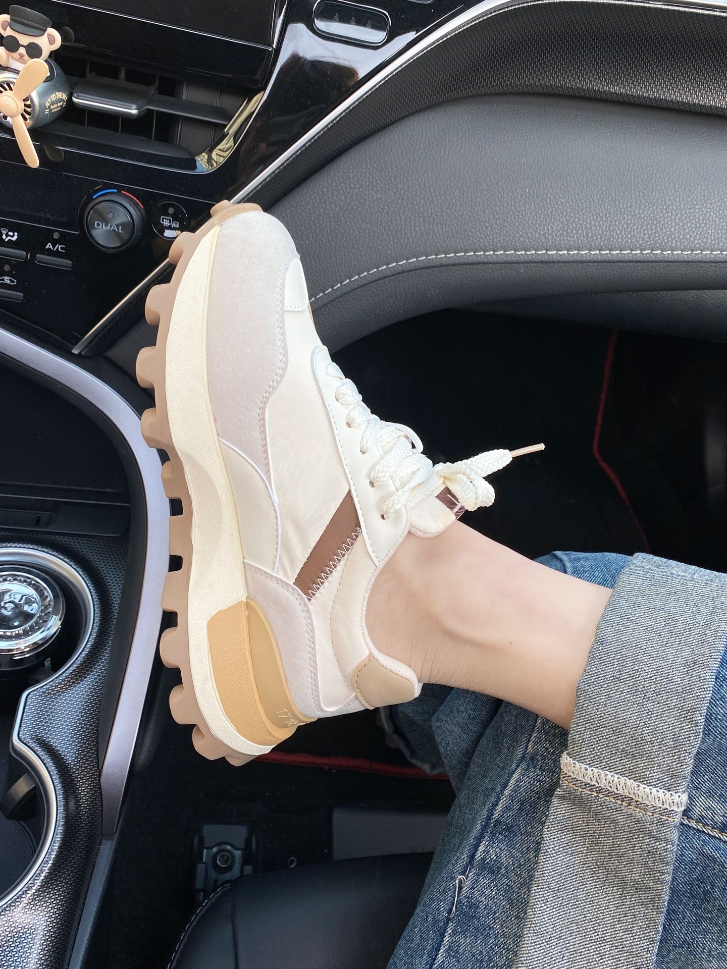 厚底 圆头 低帮 松紧带 深口鞋  - VALI鞋履AI设计主图