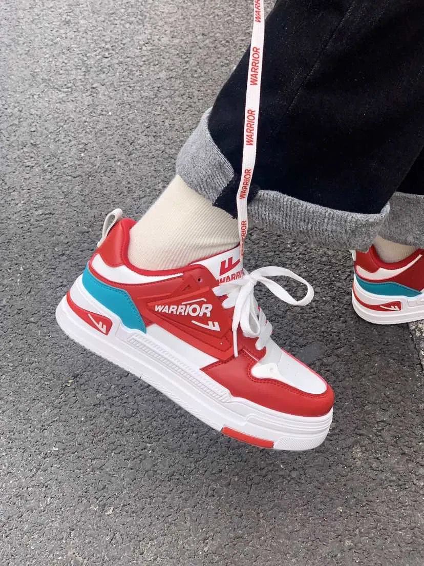 平底 圆头 低帮 系带 深口鞋 皮革  - VALI鞋履AI设计主图