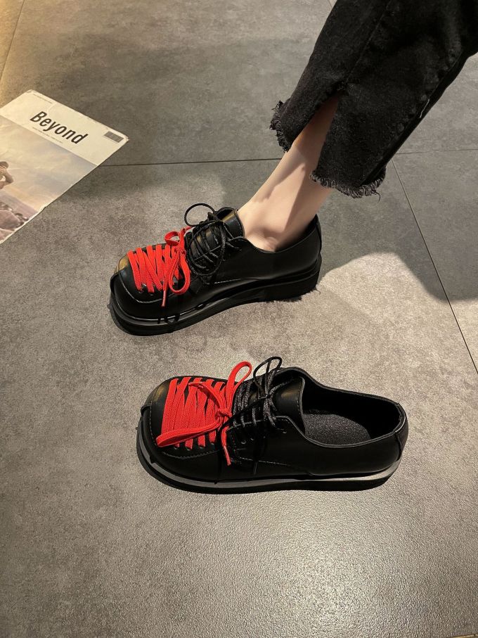 低跟 圆头 低帮 弹力绳 深口鞋 皮革 