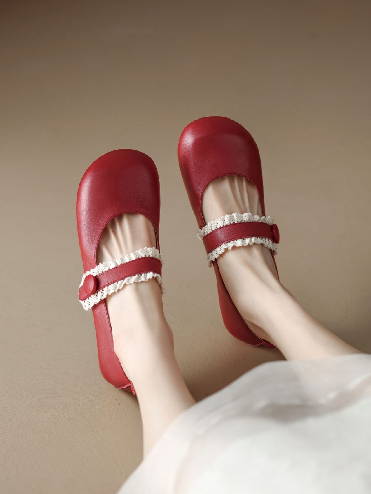 圆头 低帮 袢扣 中口鞋 皮革  - VALI鞋履AI设计主图