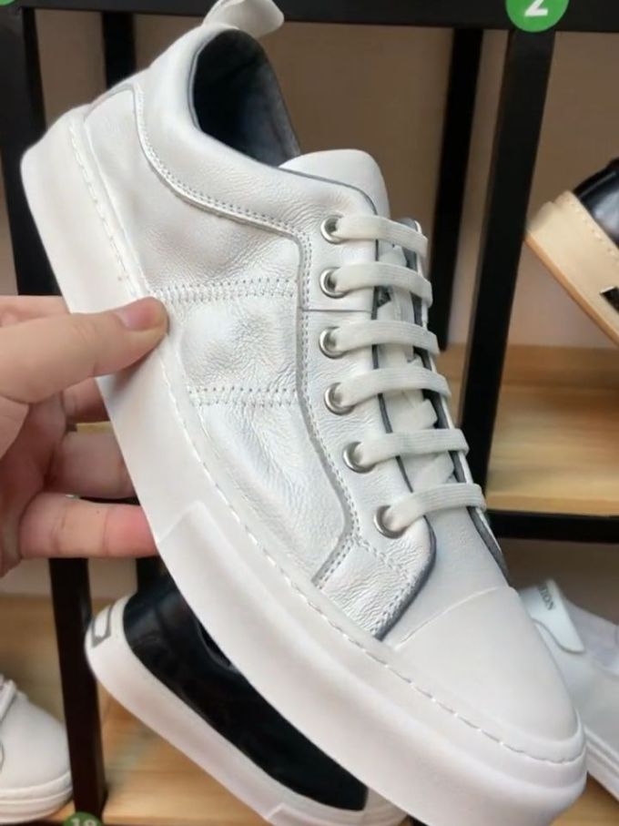 平底 圆头 低帮 系带 深口鞋 