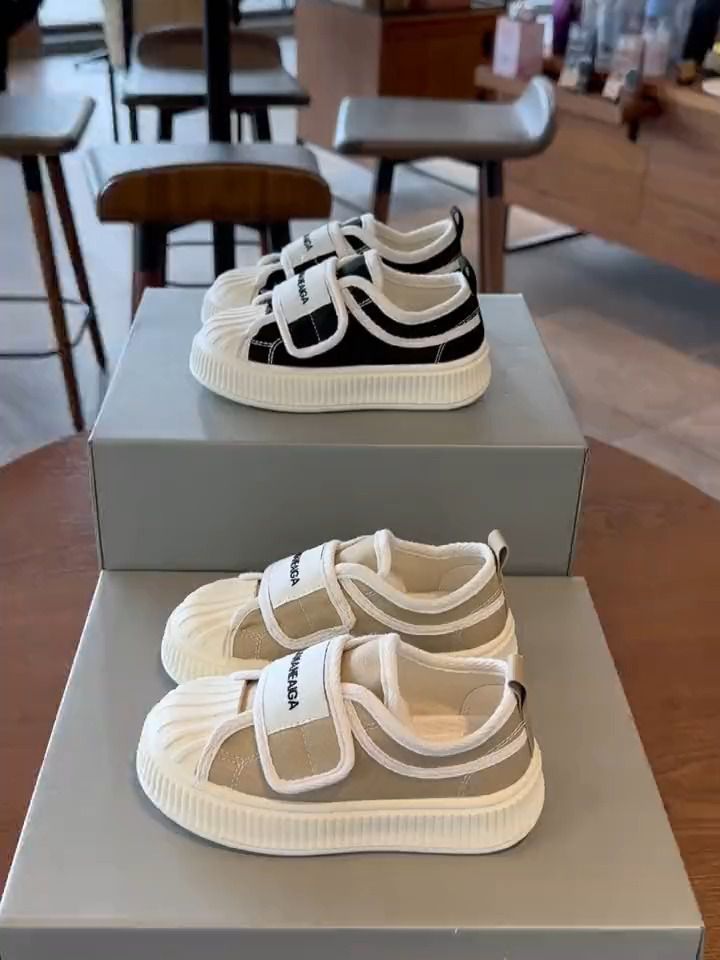 厚底 圆头 低帮 魔术贴 深口鞋  - VALI鞋履AI设计主图