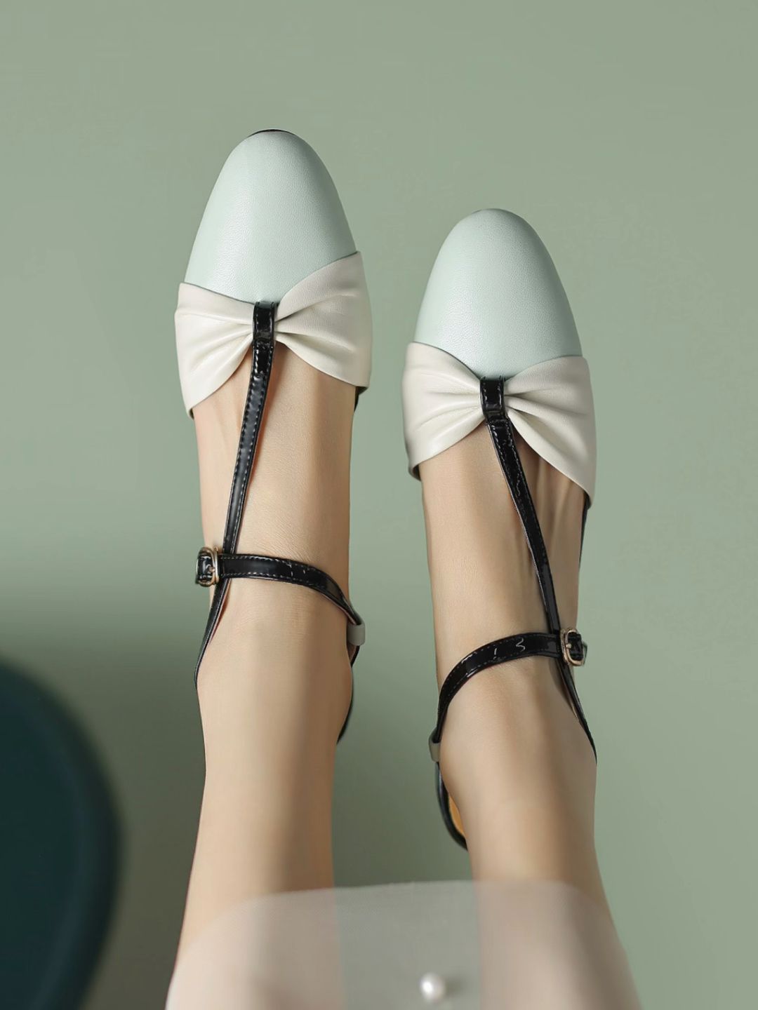 圆头 袢扣 浅口鞋 皮革  - VALI鞋履AI设计主图