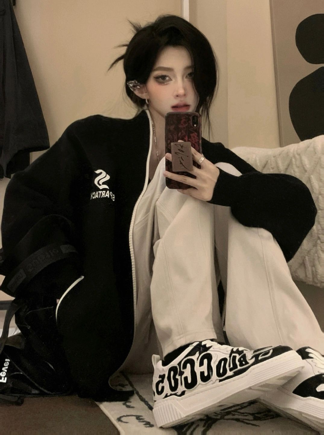 H型 连帽领 文字图案 绣花 踢踏舞鞋色 基础拉链 韩系休闲  - VALI鞋履AI设计主图