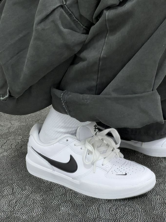 平底 圆头 低帮 系带 深口鞋 皮革 