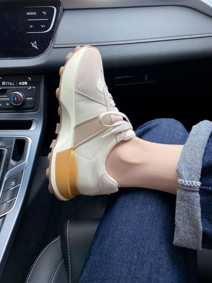 厚底 圆头 低帮 系带 深口鞋 皮革 