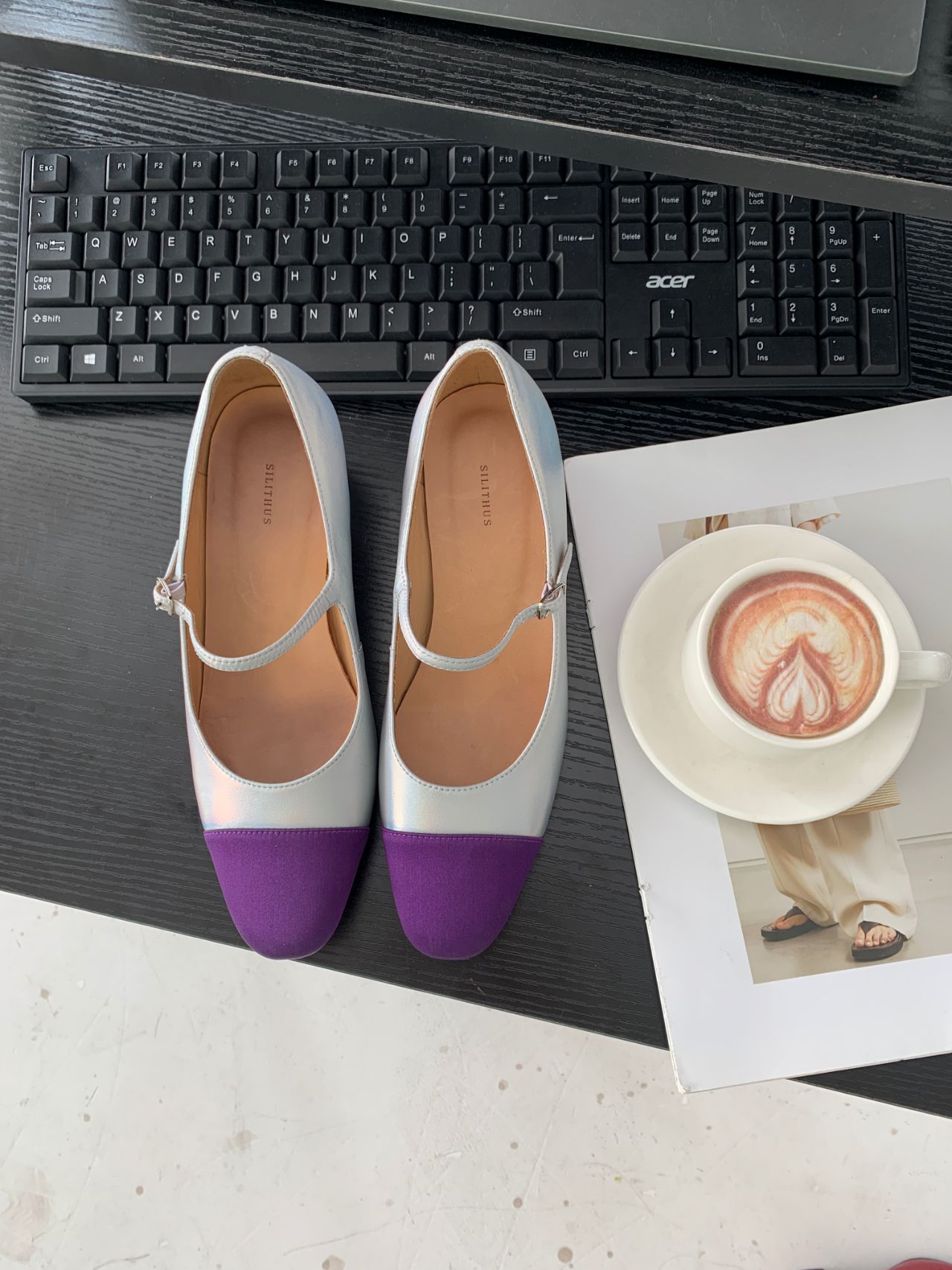 尖头 低帮 袢扣 浅口鞋 皮革  - VALI鞋履AI设计主图