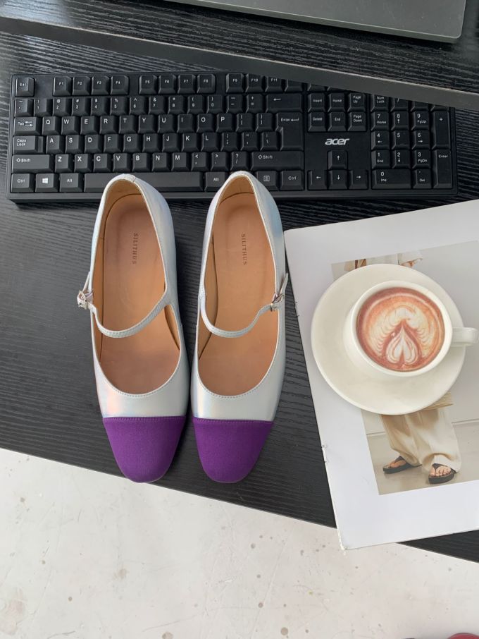 尖头 低帮 袢扣 浅口鞋 皮革 