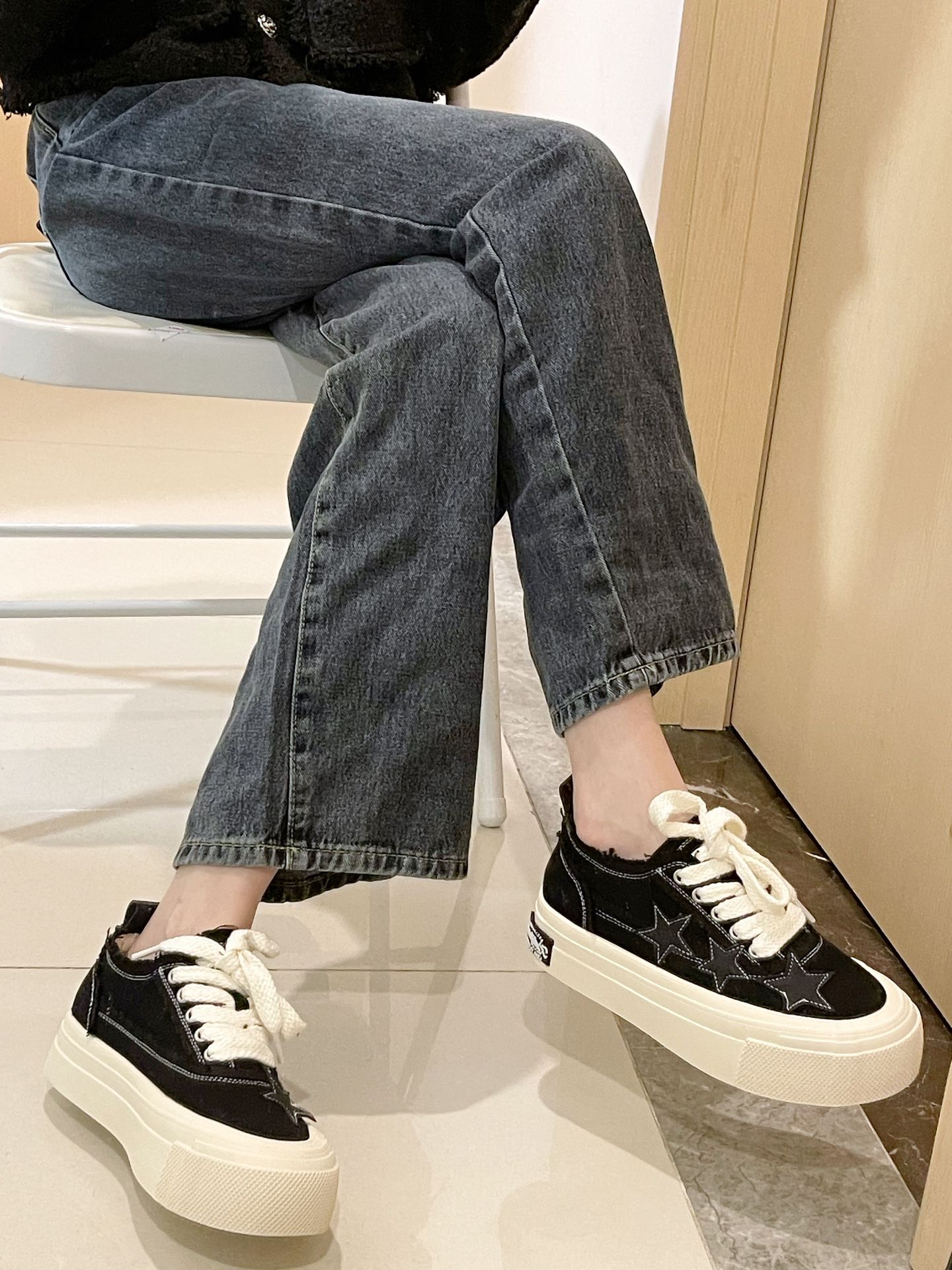 牛仔面料 洗水 踢踏舞鞋色  - VALI鞋履AI设计主图