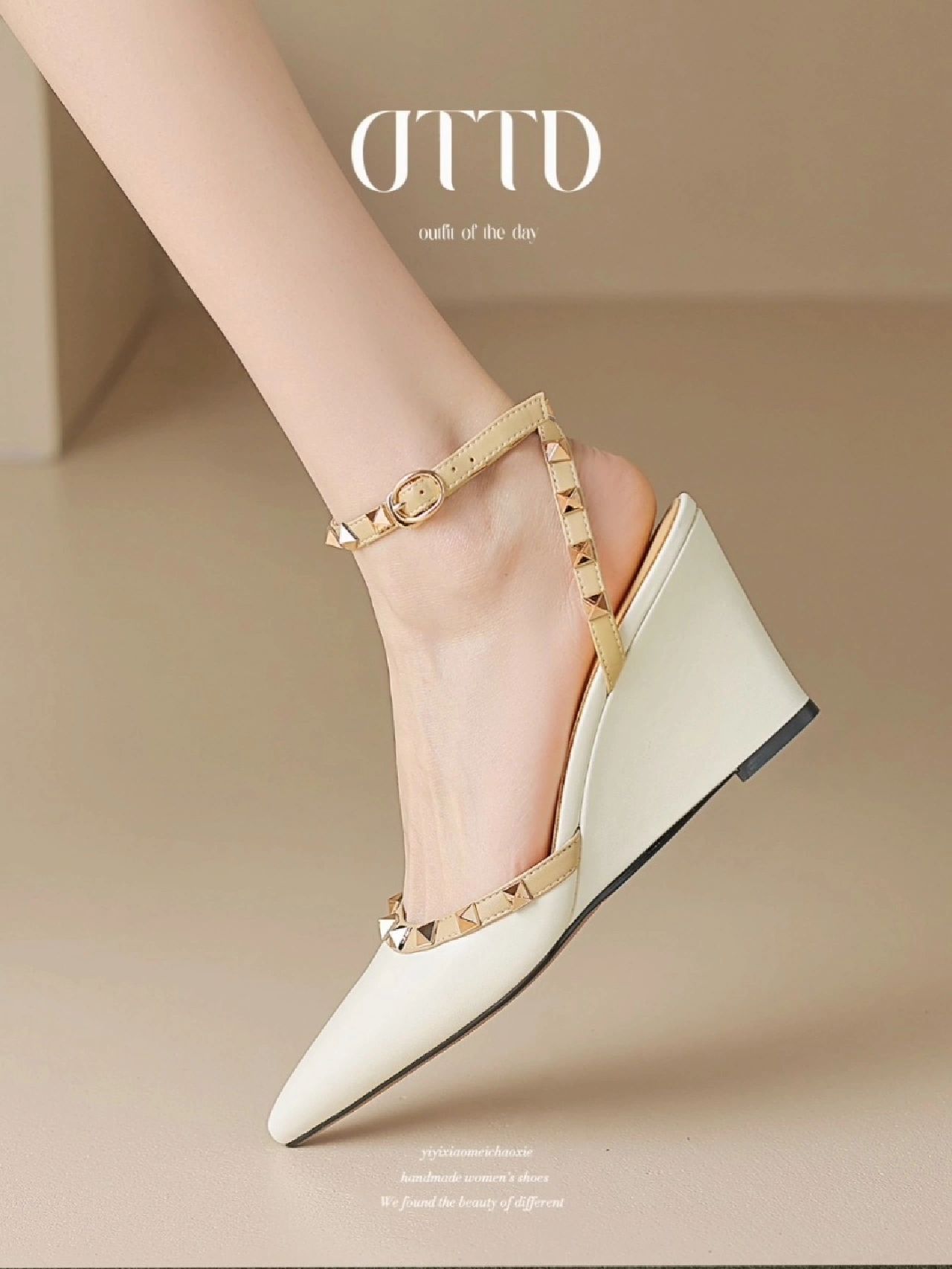 坡跟 高跟 低帮 袢扣 浅口鞋  - VALI鞋履AI设计主图