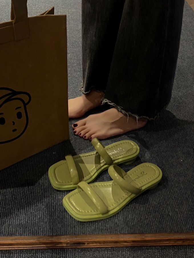 中跟 方头 皮革 