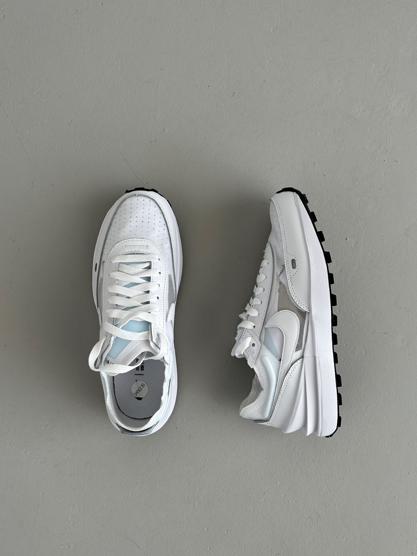 厚底 圆头 低帮 系带 深口鞋 皮革  - VALI鞋履AI设计主图