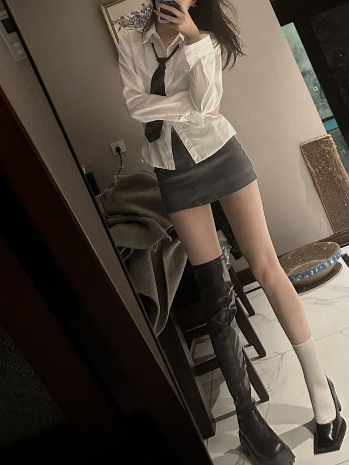 棉麻 衬衫领 灰棕色 腐殖土色 基础扣饰 性感 