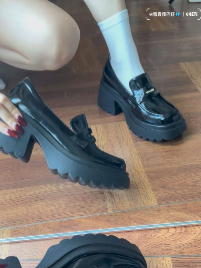 粗跟 低跟 圆头 低帮 一脚蹬 深口鞋 皮革 