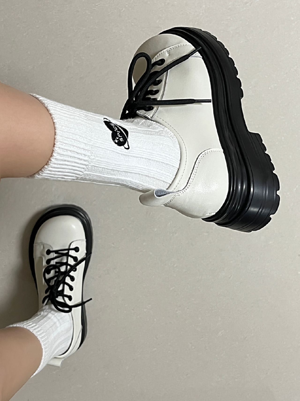  - VALI鞋履AI设计主图