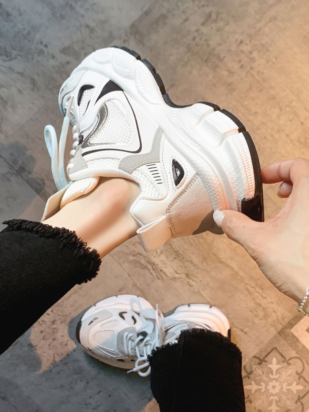 厚底 低帮 弹力绳 深口鞋  - VALI鞋履AI设计主图