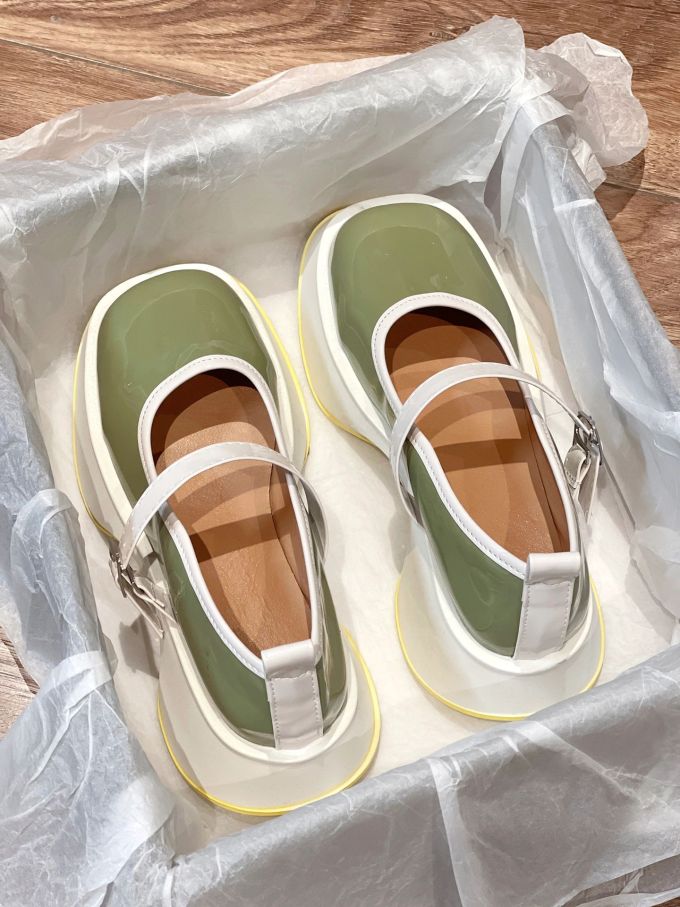 圆头 低帮 袢扣 浅口鞋 皮革 