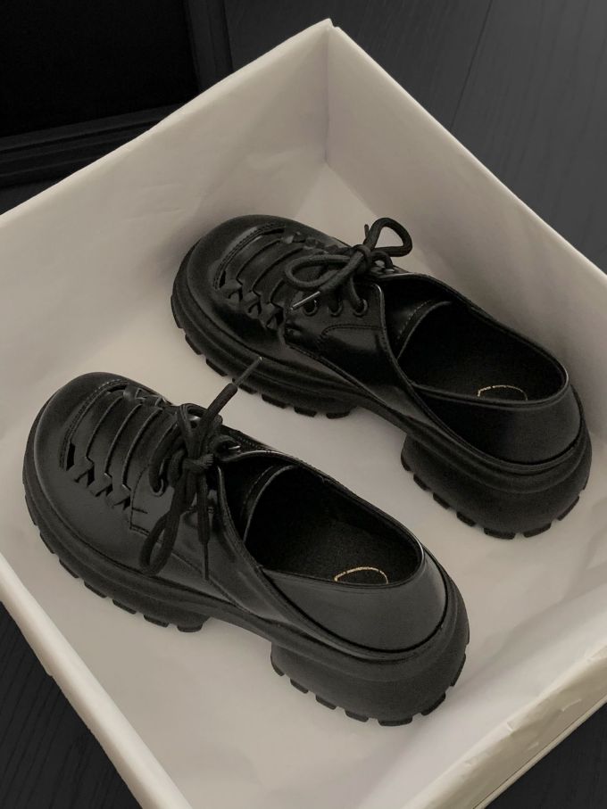 粗跟 中跟 圆头 低帮 系带 深口鞋 皮革 