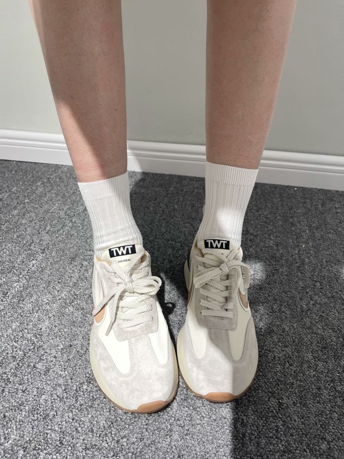 圆头 系带 深口鞋 皮革 