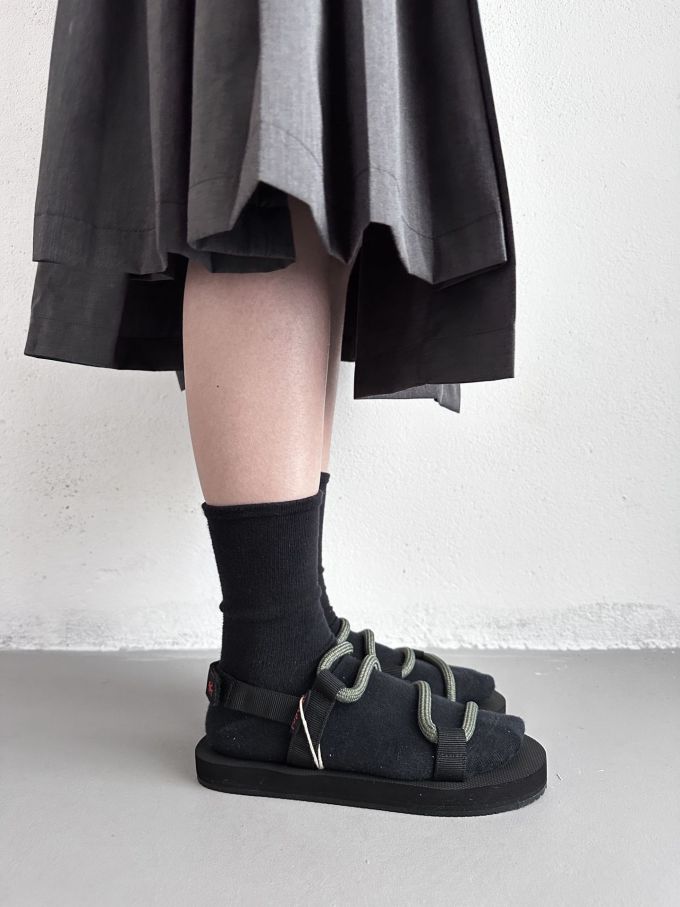 平底 圆头 低帮 袢扣 深口鞋 