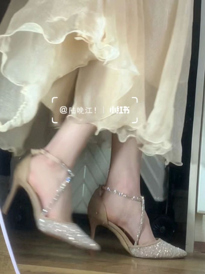 异形跟 高跟 尖头 低帮 一脚蹬 浅口鞋 