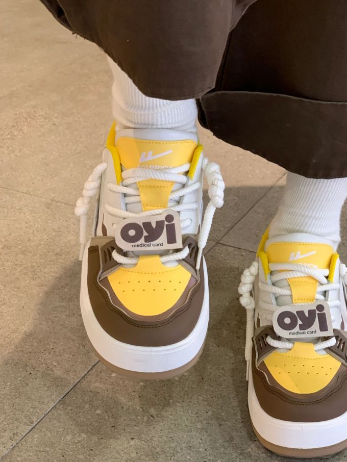 圆头 低帮 系带 魔术贴 深口鞋 皮革 