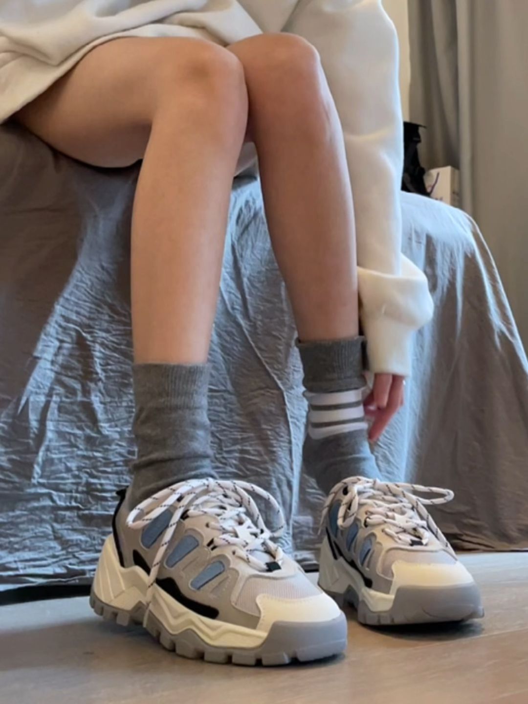 厚底 圆头 低帮 系带 深口鞋  - VALI鞋履AI设计主图