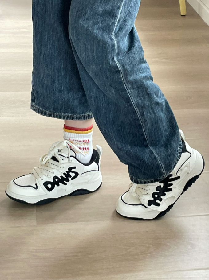 平底 圆头 低帮 系带 深口鞋 皮革 