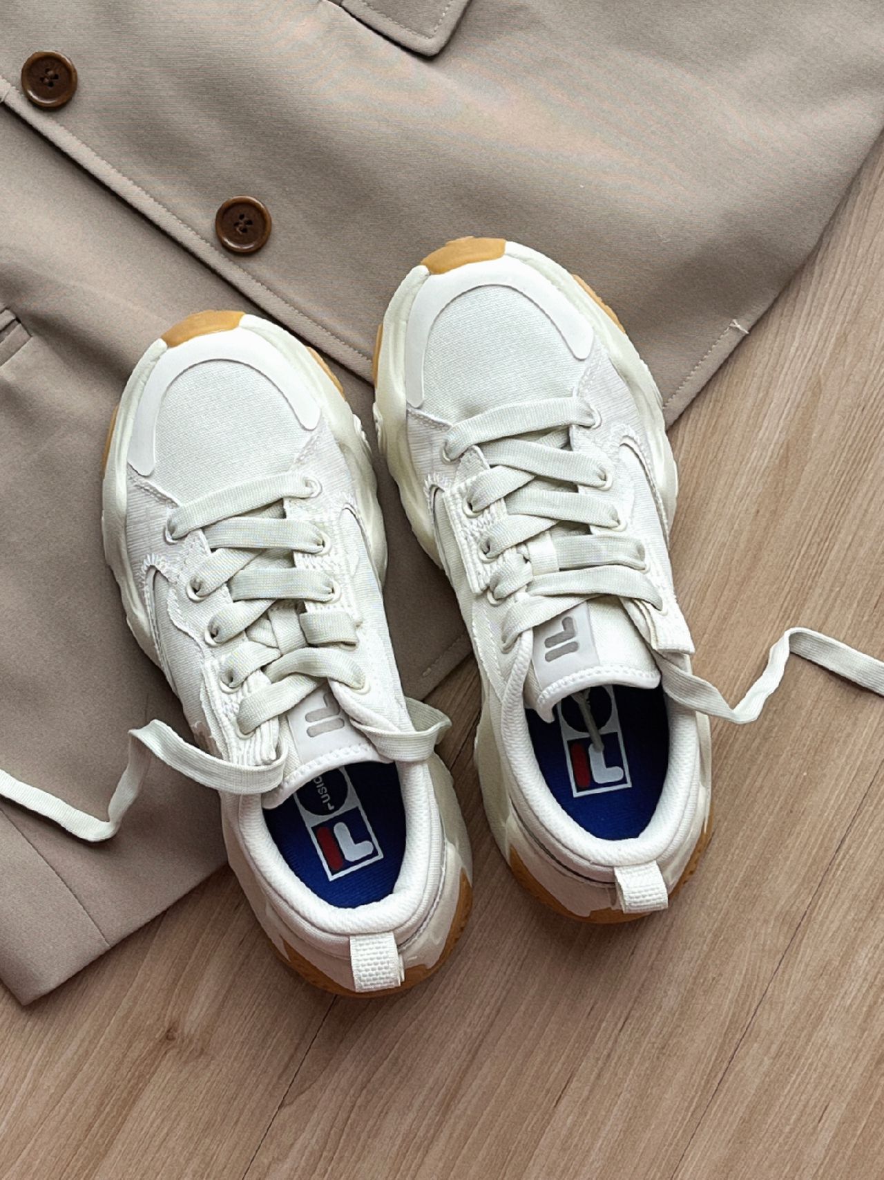 圆头 系带 深口鞋  - VALI鞋履AI设计主图