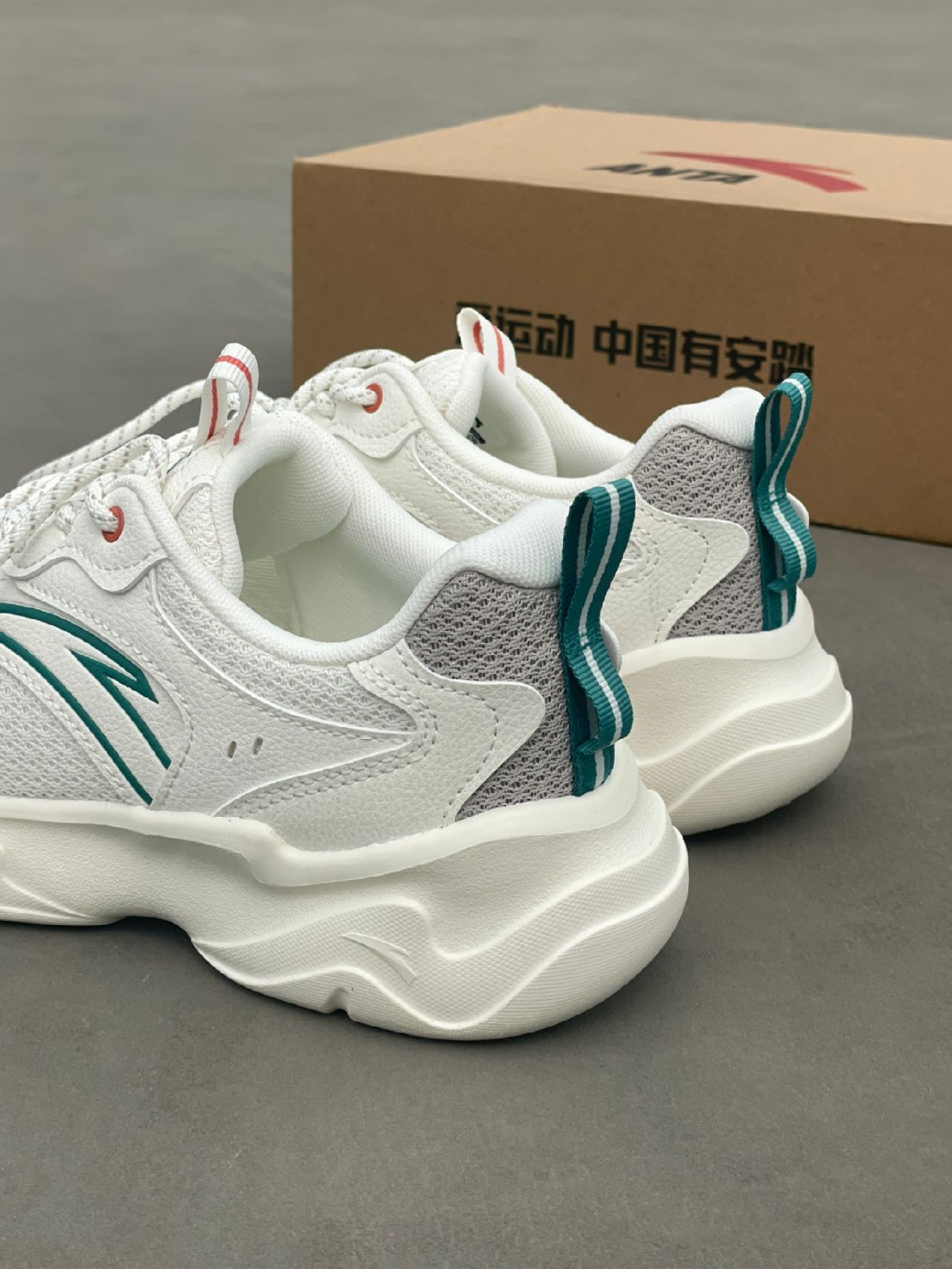 厚底 低帮 系带 深口鞋 网面  - VALI鞋履AI设计主图