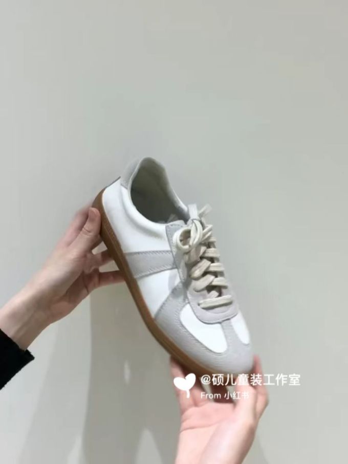 平底 尖头 低帮 系带 深口鞋 皮革 