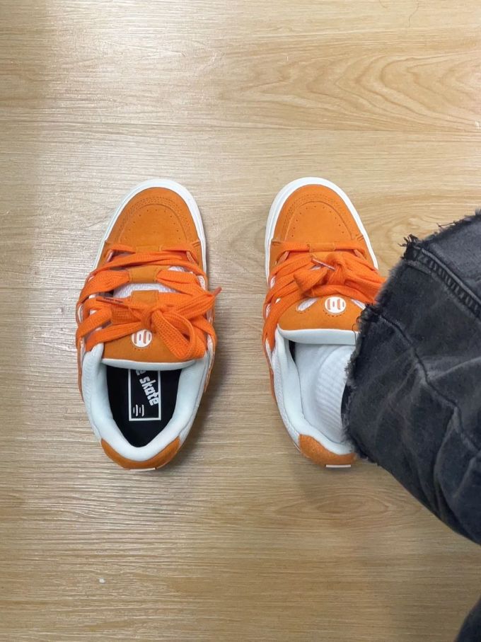 圆头 魔术贴 深口鞋 皮革 