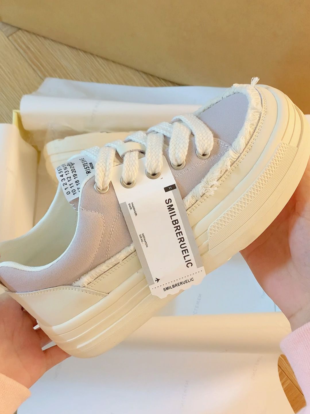 厚底 圆头 低帮 系带 深口鞋  - VALI鞋履AI设计主图