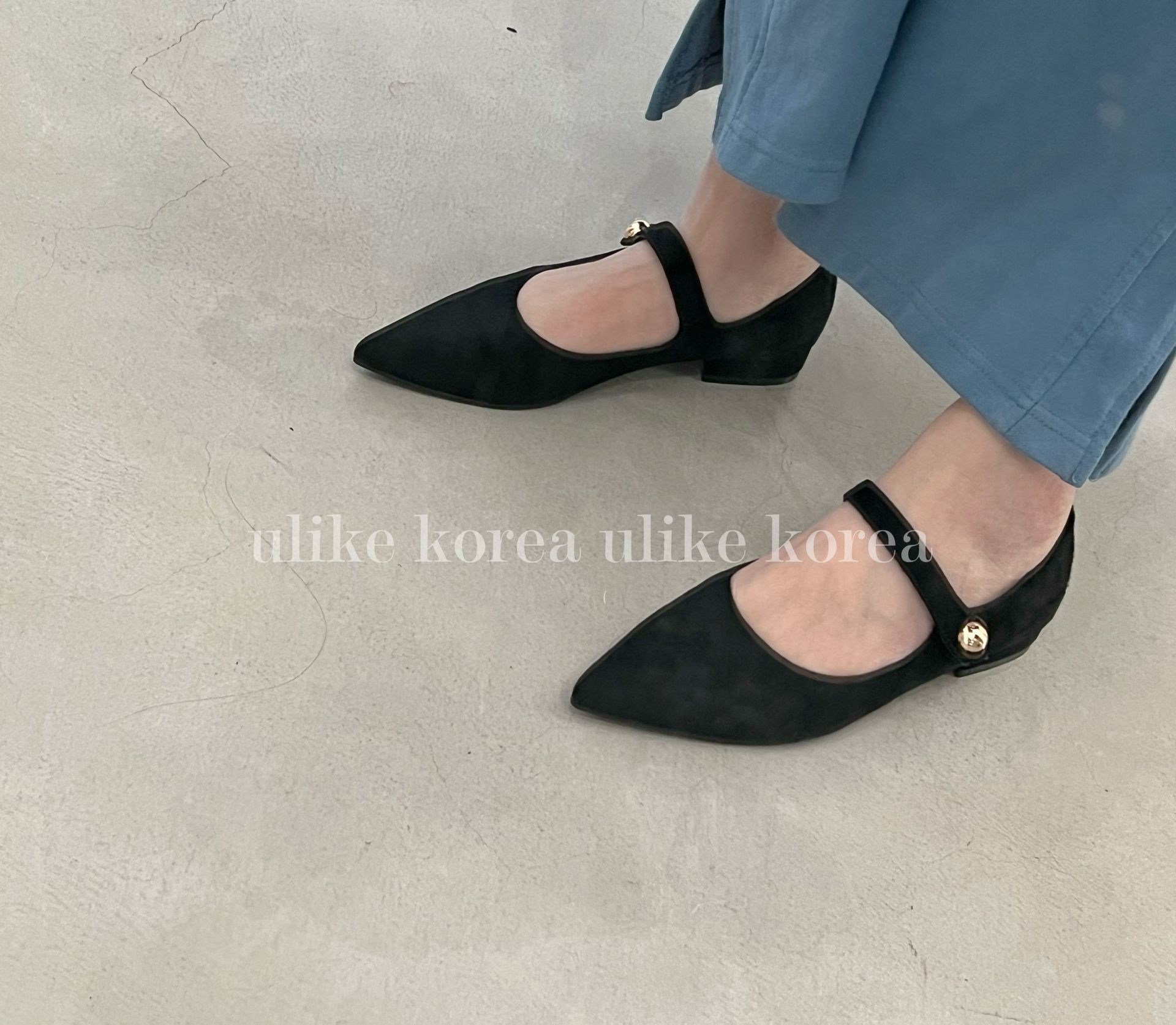 粗跟 中跟 尖头 低帮 袢扣 浅口鞋 皮革  - VALI鞋履AI设计主图