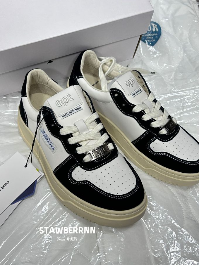 圆头 低帮 系带 深口鞋 皮革 