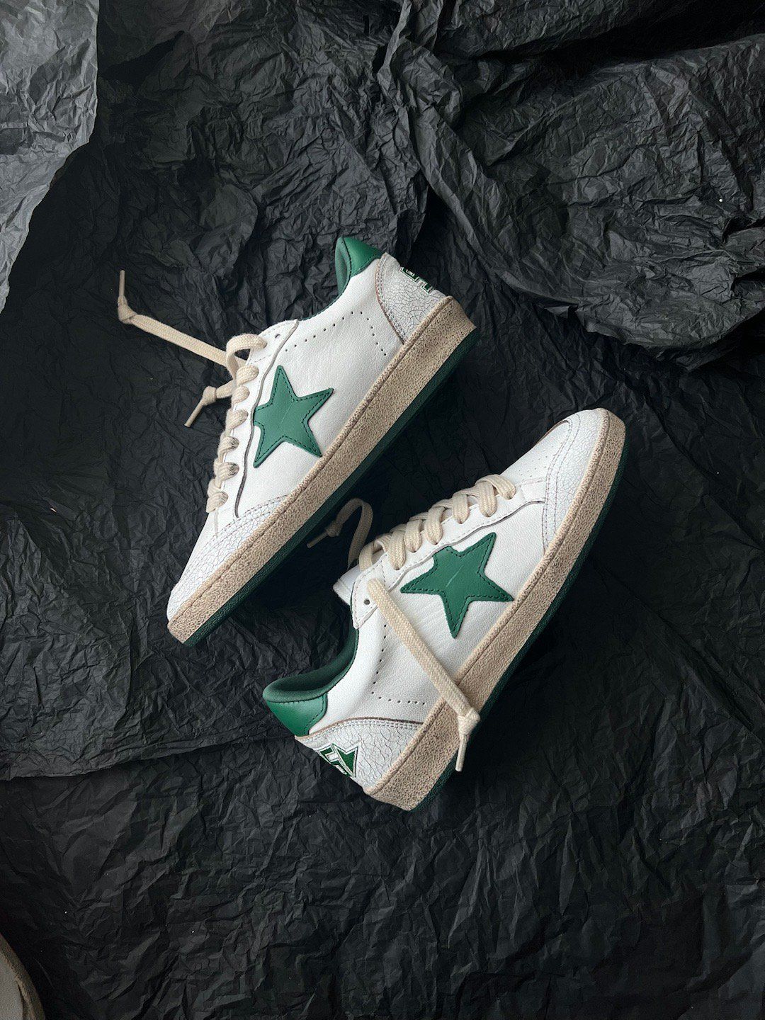 平底 圆头 低帮 系带 深口鞋 皮革  - VALI鞋履AI设计主图