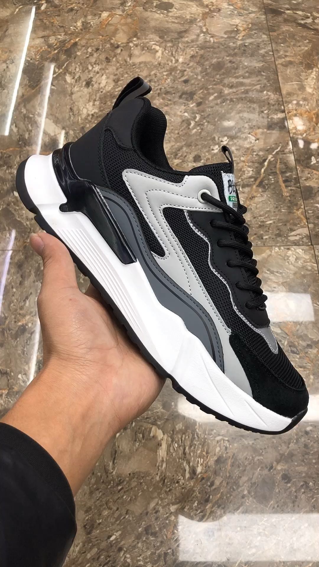 厚底 尖头 低帮 系带 深口鞋 网面  - VALI鞋履AI设计主图