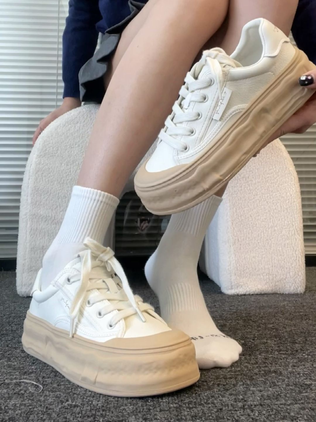 厚底 圆头 低帮 系带 深口鞋  - VALI鞋履AI设计主图