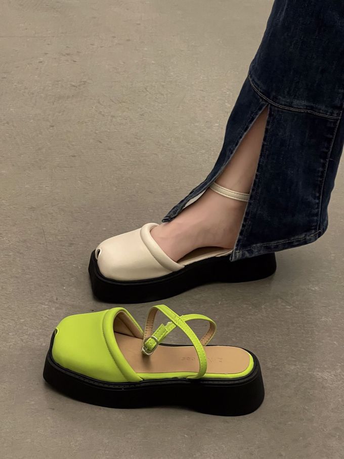 粗跟 中跟 圆头 无帮 袢扣 中口鞋 皮革 