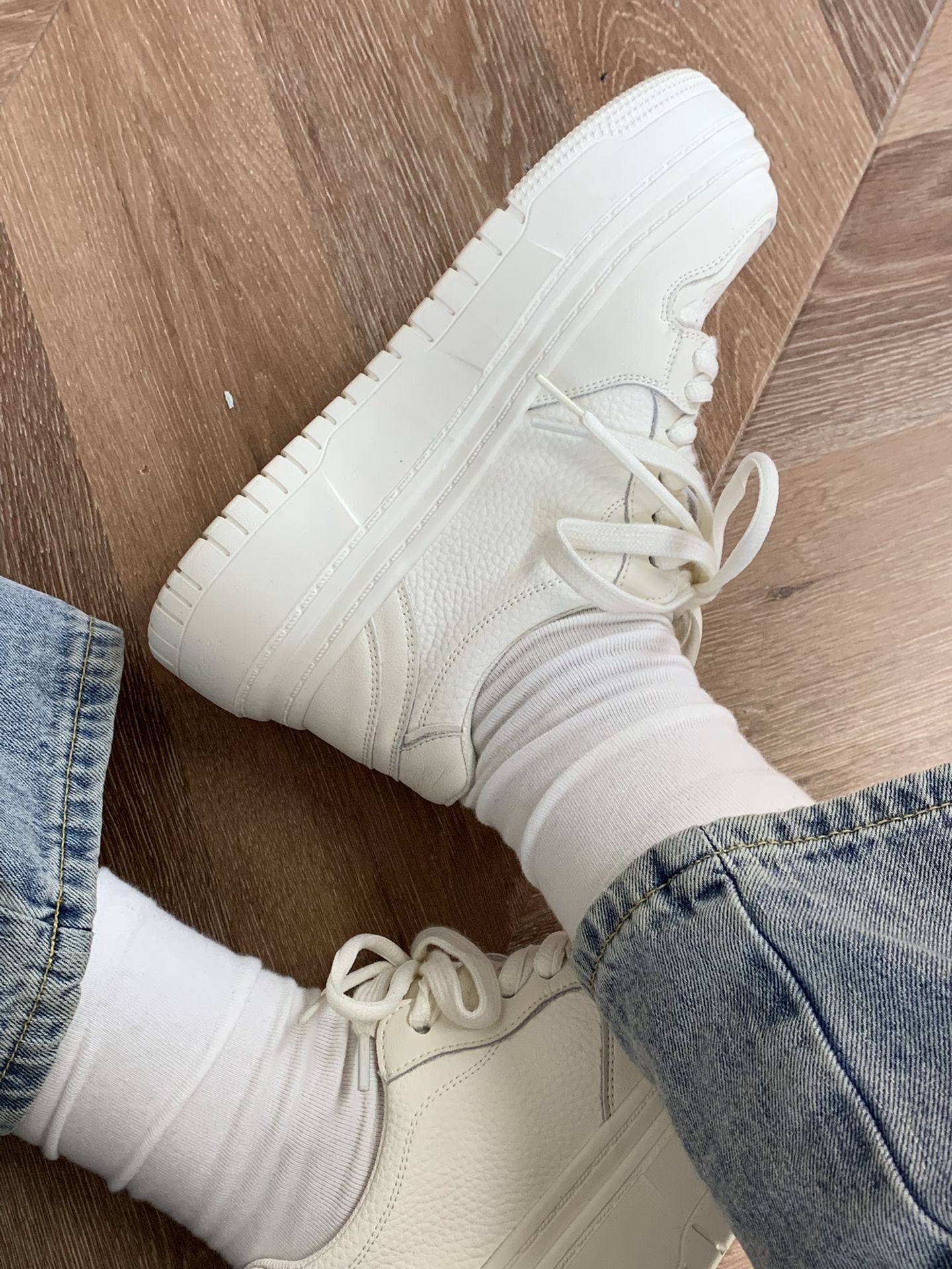 厚底 圆头 低帮 系带 深口鞋 皮革  - VALI鞋履AI设计主图