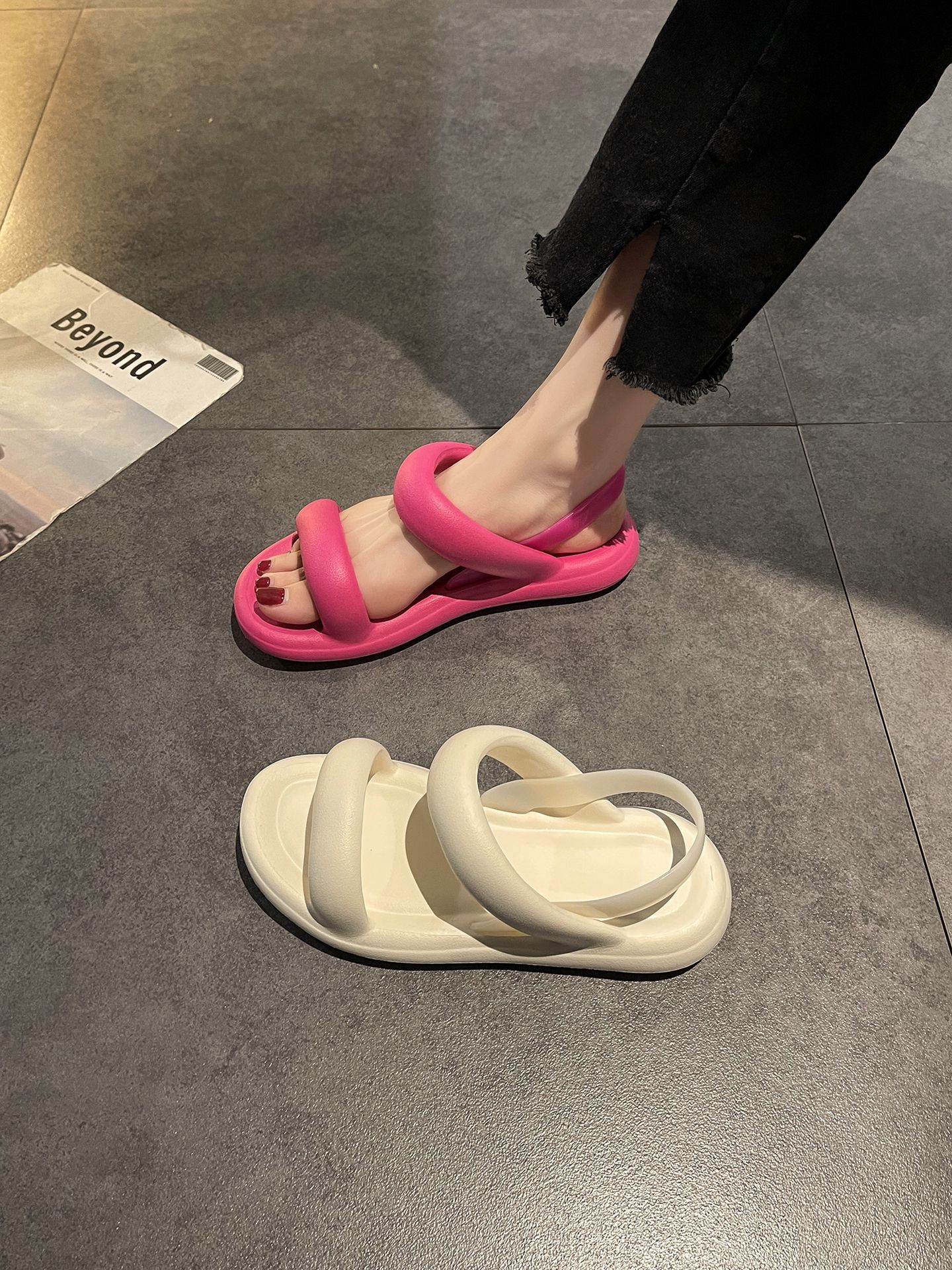 平底 圆头 松紧带 皮革  - VALI鞋履AI设计主图